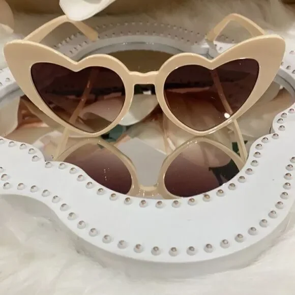 heart Sunglasses- Various Colors - Picture 1 of 5